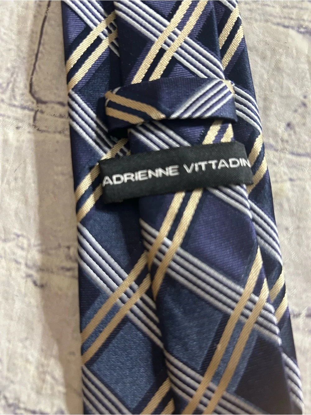 ADRIENNE VITTADINI NAVY BLUE,SILVER,GOLD PLAID PATTERN NECK TIE HAND MADE POLY